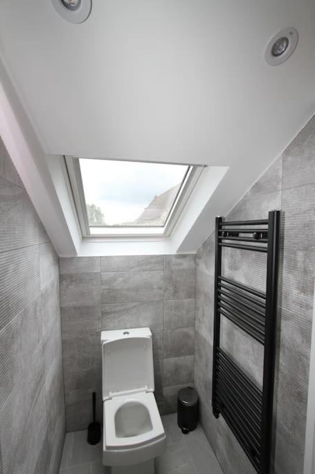 Апартаменты Amazing Loft One Bedroom - E17 Village Лондон